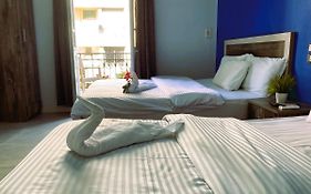 The Australian Hostel